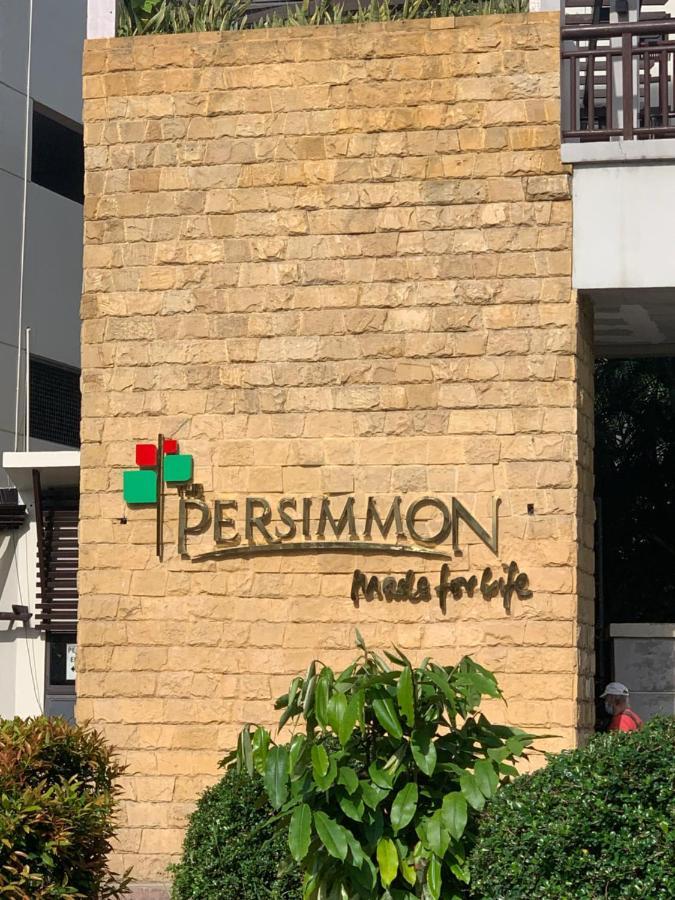 The Persimmon Studios Near Ayala And Sm City סבו מראה חיצוני תמונה