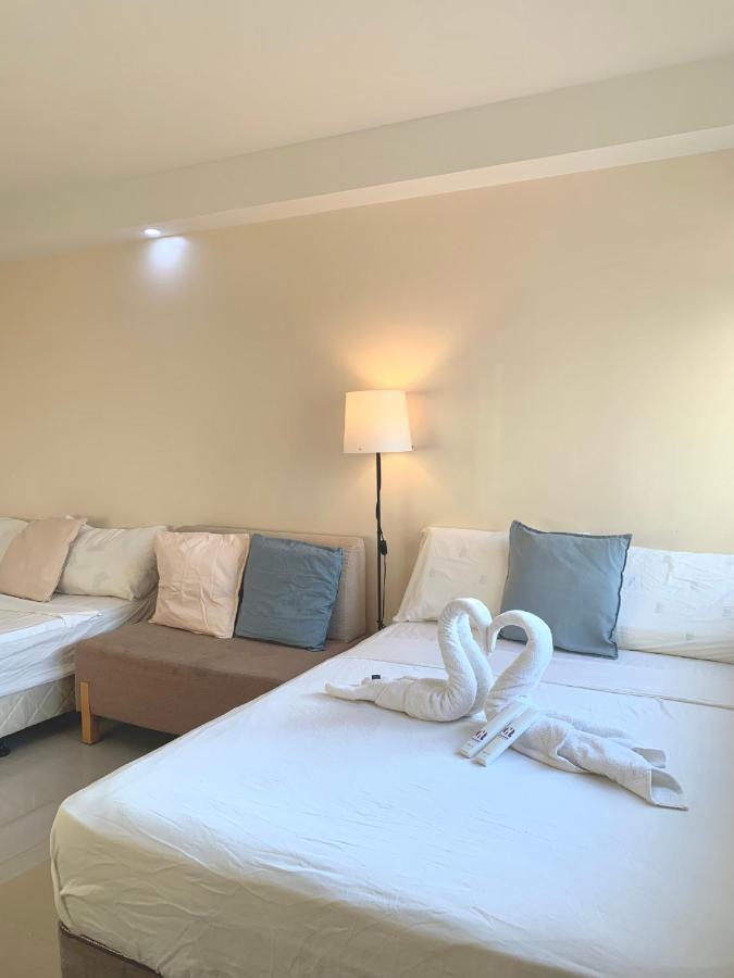 The Persimmon Studios Near Ayala And Sm City סבו מראה חיצוני תמונה