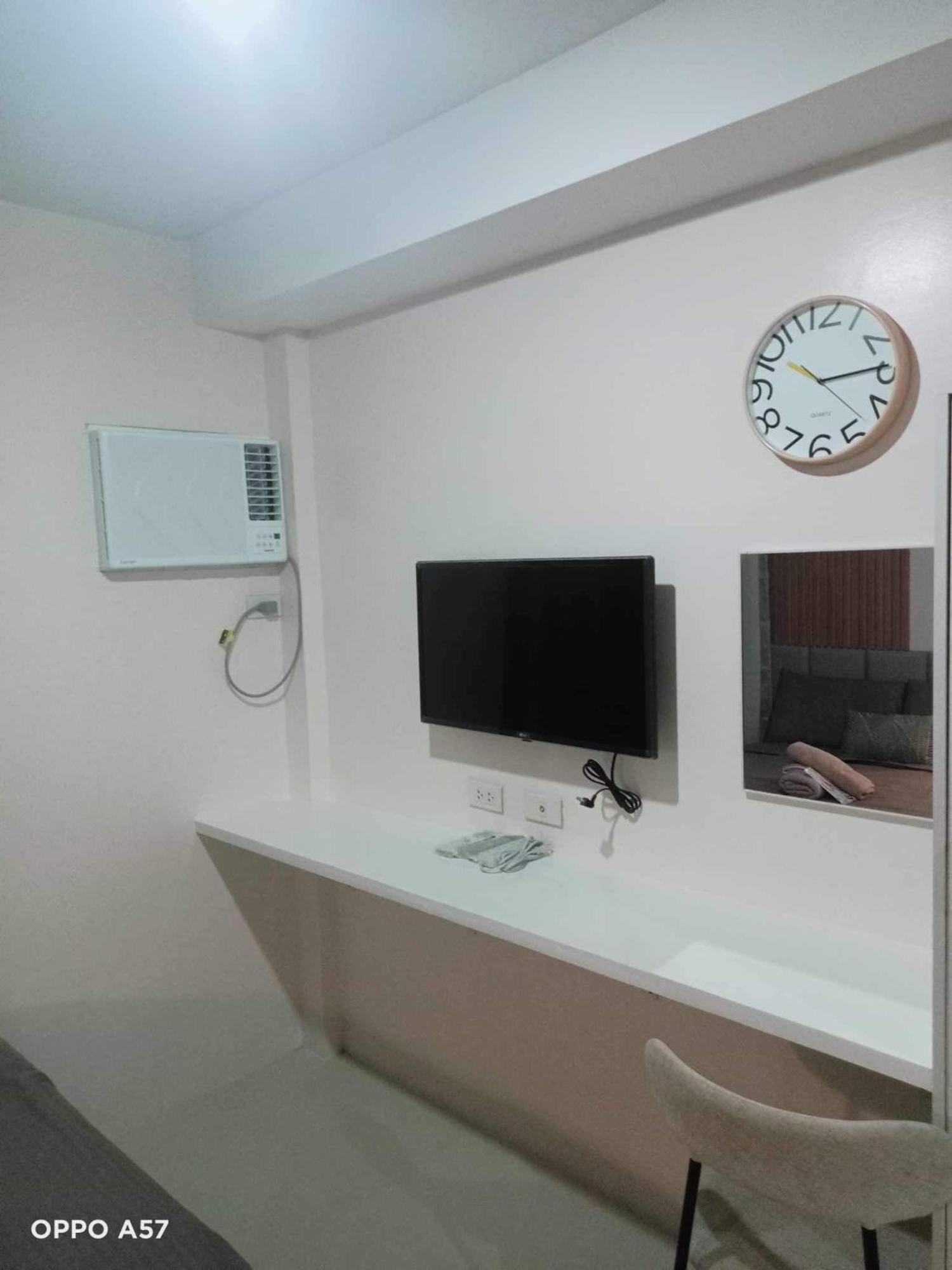The Persimmon Studios Near Ayala And Sm City סבו חדר תמונה