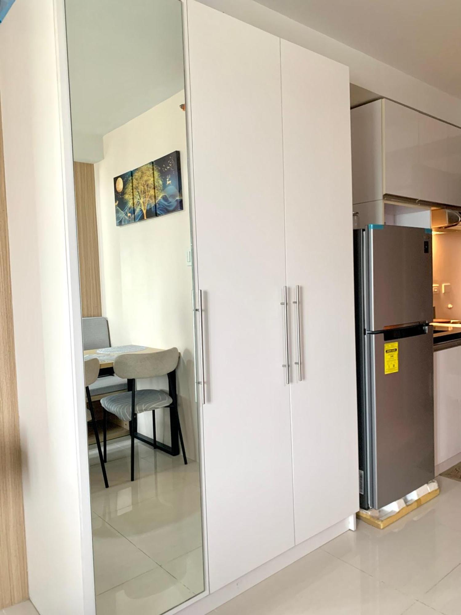The Persimmon Studios Near Ayala And Sm City סבו חדר תמונה