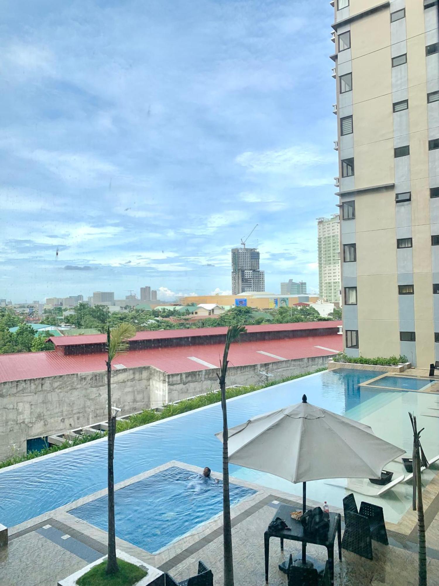 The Persimmon Studios Near Ayala And Sm City סבו חדר תמונה