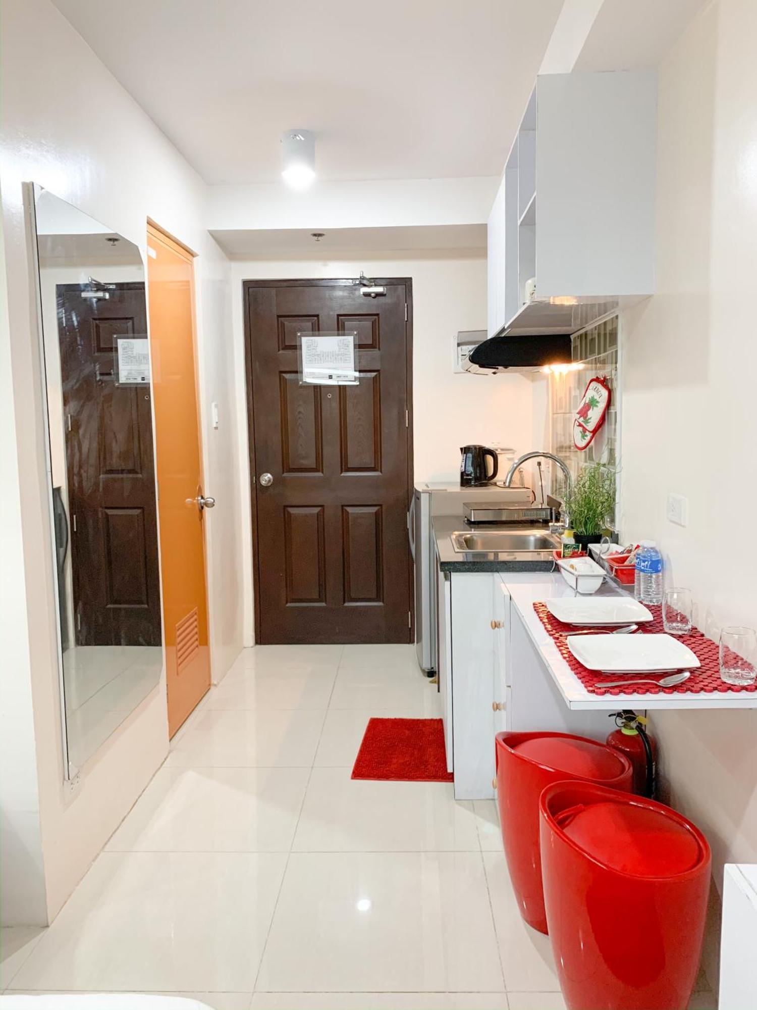 The Persimmon Studios Near Ayala And Sm City סבו חדר תמונה