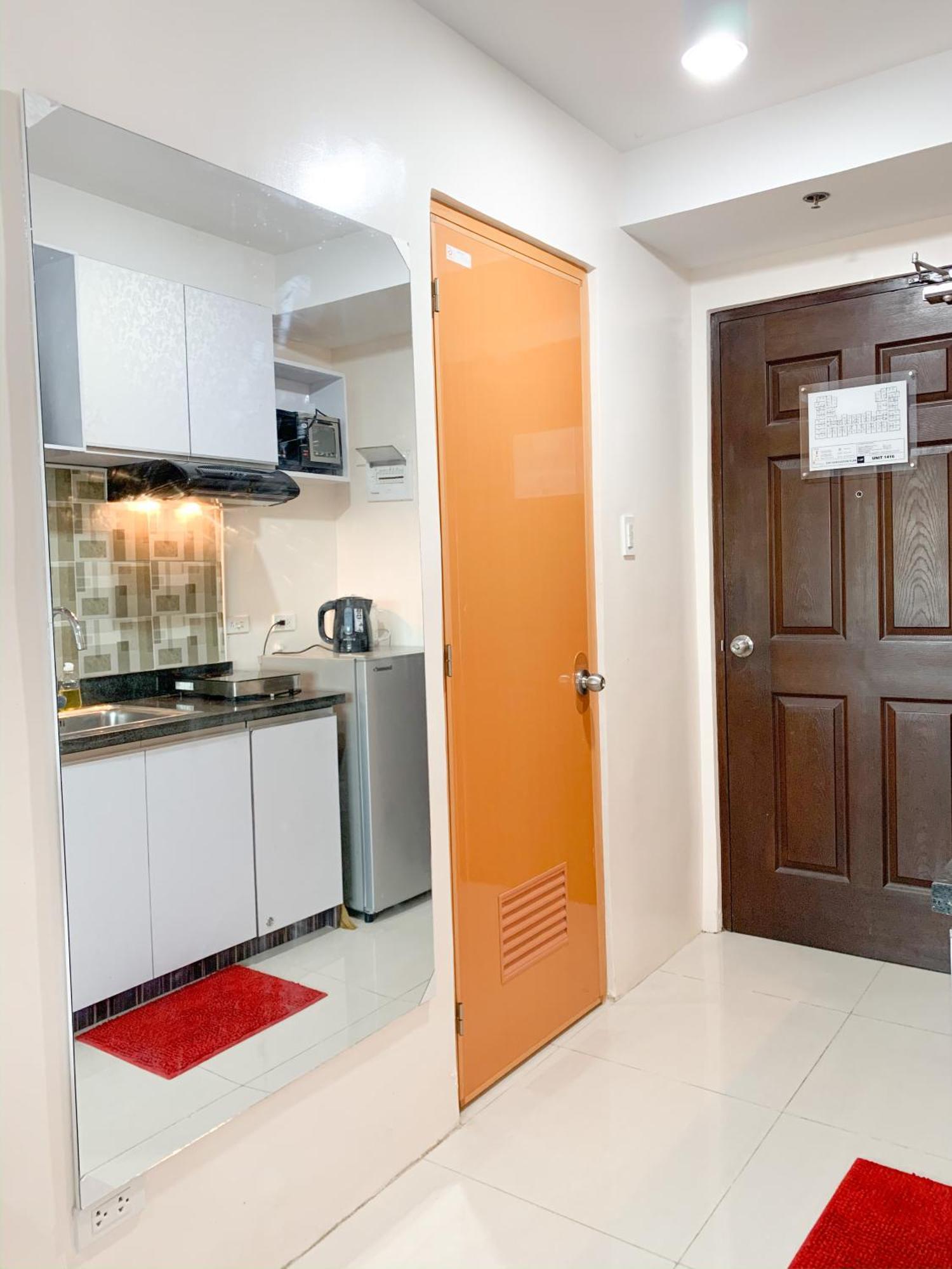 The Persimmon Studios Near Ayala And Sm City סבו חדר תמונה