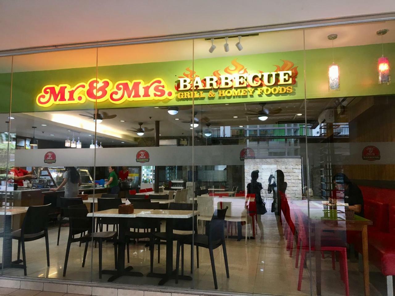The Persimmon Studios Near Ayala And Sm City סבו מראה חיצוני תמונה